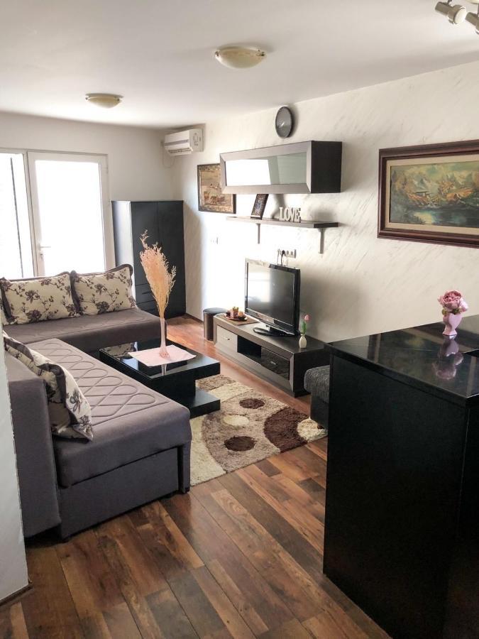 Ruza Apartman Budva Buitenkant foto