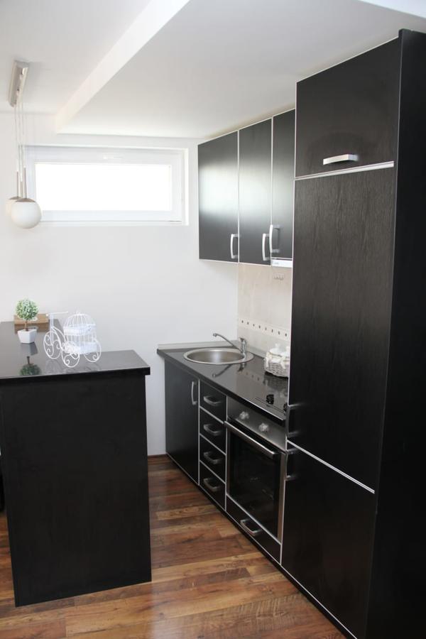 Ruza Apartman Budva Buitenkant foto