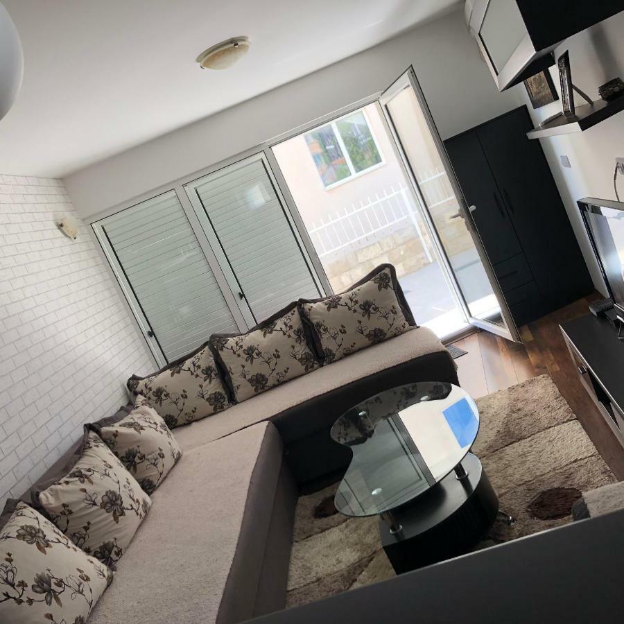 Ruza Apartman Budva Buitenkant foto